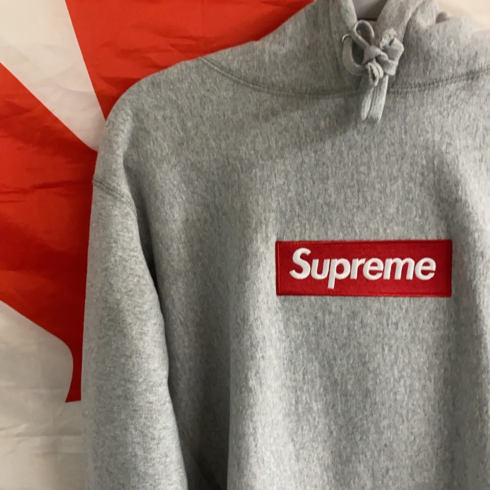 Supreme Heather Grey Box Logo Hoodie